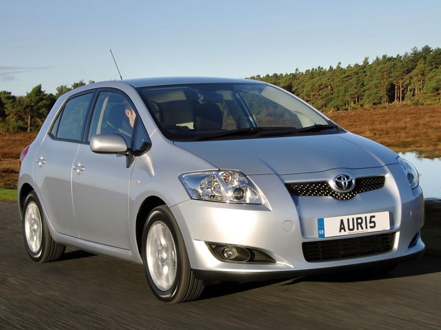 Toyota Auris 5-Door 2007 года  (UK) (фото 3 из 15)